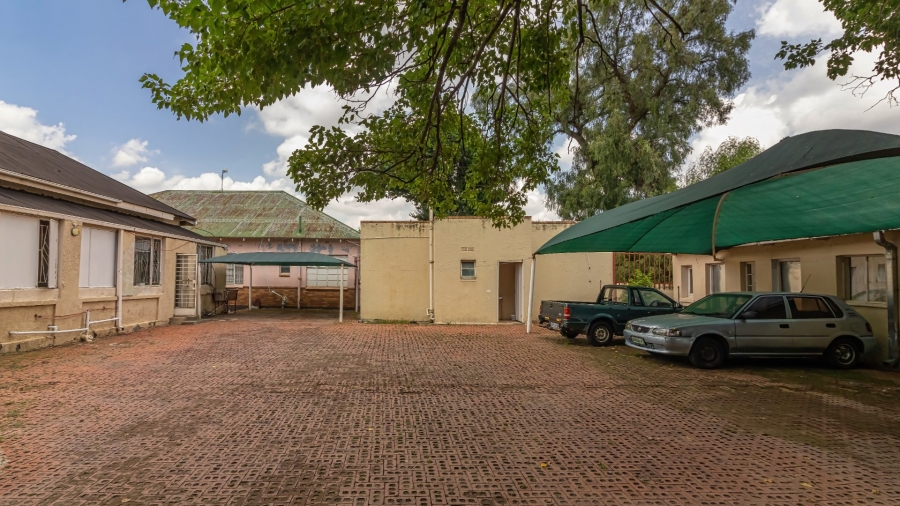 10 Bedroom Property for Sale in Kroonstad Central Free State